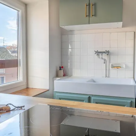 Apartment T2 Chaleureux Au Coeur Des Vignes -vue Place De Condrieu-long Sejour Possible